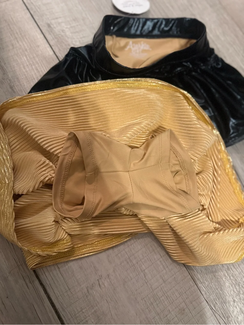 Size 4T Azarhia Skorts Set of 3 Gold, Maroon & Black Metallic